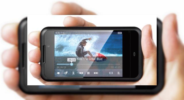 <b>Zii Trinity, telefonul cu suport pentru playback HD, in actiune (Video)</b>Zii Trinity este un "telefon smart media", un concept si o platforma folosita pentru dezvoltarea viitoarelor tehnologii mobile. Handsetul este practic un "cobai", care permite experimentarea cu diferite tehnologii si o mana cereasca pentru developeri....