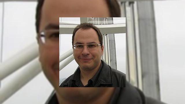 <b>Apple comanda primele unitati de iPhone 4G prin Foxconn</b>Eldar Murtazin, editor sef al site-ului Mobile Review a anuntat pe Twitter ca producatorul asiatic Foxconn a primit comenzi serioase de la Apple pentru noua generatie de iPhone. Compania Foxconn a produs si primele modele de iPhone pentru cei din...