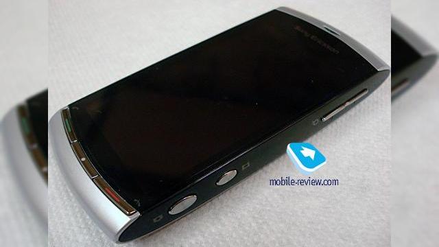 <b>Sony Ericsson Kurara, debuteaza in aprilie in Marea Britanie?</b>"Fratele mai mic" al lui Sony Ericsson Satio, modelul Kurara ar urma sa soseasca in luna aprilie pe piata britanica, sau cel putin asa afirma "surse apropiate companiei", cu posibilitatea ca terminalul sa fie prezentat la MWC 2010. &nbsp; &nbsp; Handsetul...