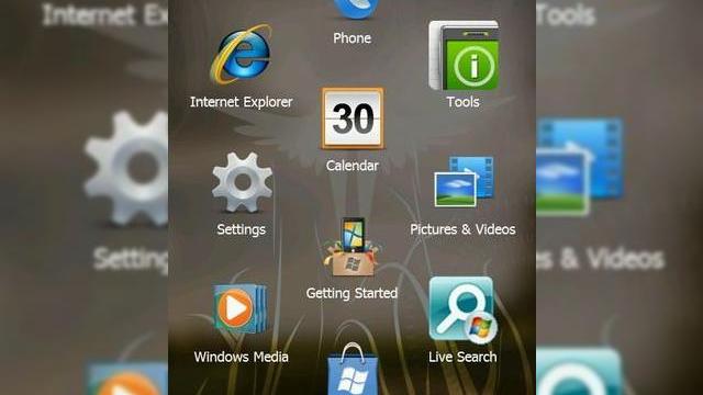 <b>Windows Mobile 7 amanat, Windows Mobile 6.6 va sosi la MWC 2010</b>Cu putin timp in urma au aparut zvonuri in legatura cu o posibila amanare a lansarii lui Windows Mobile 7 pana in 2011, dar avem consolarea ca Microsoft va prezenta Windows Mobile 6.6 in februarie, in cadrul showului MWC 2010. Informatia vine din Taiwan...