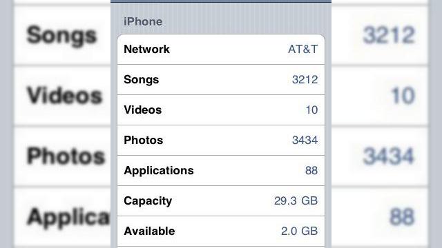 <b>Apple iPhone OS 4.0, disecat... lansat saptamana viitoare?</b>Sursele secrete ale celor de la Boy Genius Report si-au facut treaba si au aflat tot ce se putea afla despre noul iPhone OS 4.0, a carui data de lansare nu o cunoastem inca. &nbsp; &nbsp; Acest "agent secret" a mentionat ca noul OS va veni cu suport...