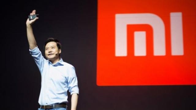 <b>Xiaomi ar urma să se listeze la bursă luna viitoare, cu o valoare de piaţă de 70 de miliarde de dolari</b>Xiaomi este una dintre companiile ce a avut parte de un parcurs extraordinar pe piață, ajungând ca la ora actuală să se bată cot la cot cu giganții Samsung și Huawei la nivel de livrări smartphone. Următorul pas în evoluția firmei pare a fi listarea