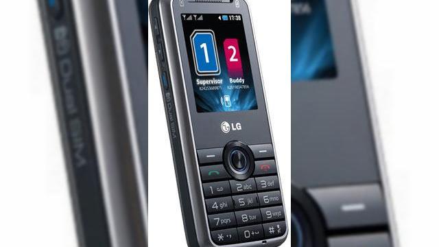 <b>LG GX200, telefon dual SIM low end cu pret rezonabil</b>LG Electronics a prezentat recent un nou telefon dual SIM cu pret scazut, modelul GX200, care va sosi in curand pe piata ruseasca. Terminalul are o grosime de doar 13 mm si este un handset destul de ergonomic, dotat cu camera de 1.3 megapixeli si slot...