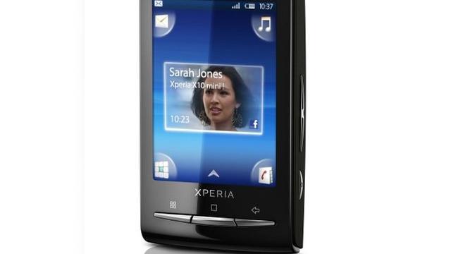<b>MWC 2010: Sony Ericsson anunta telefoanele Xperia X10 mini si Xperia X10 mini pro</b>Sony Ericsson si-a marit seria de telefoane Xperia ieri, odata cu anuntul oficial al modelelor Xperia X10 mini si Xperia X10 mini pro. Handseturile vor fi prezente la Mobile World Congress 2010, unde vor fi analizate de specialisti din domeniul...