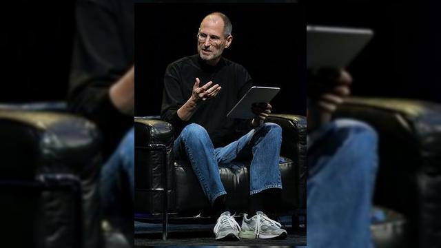 <b>Steve Jobs ataca Adobe Flash: tehnologia scade viata bateriei pe iPhone, iPad</b>Un nou articol publicat in Wall Street Journal prezinta un scurt interviu cu Steve Jobs, in care gurul Apple ataca inca o data Adobe Flash player. CEO-ul din Cupertino afirma ca aceasta tehnologie ar scadea viata bateriei pe iPhone si iPad. Motivul pentru...