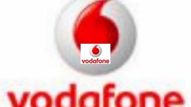 <b>Vodafone ofera acum un control mai bun asupra costurilor serviciilor de roaming</b>Vodafone tocmai a anuntat un sistem de notificare in legatura cu nivelul de utilizare a serviciilor de date mobile in roaming. Clientul va fi instiintat la atingerea unei anumite valori care corespunde traficului realizat. Pana la 1 iulie 2010, abonatii...