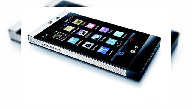 <b>LG Mini (LG GD880), disponibil pe piata din aceasta luna</b>LG Electronics tocmai a anuntat ca va pune in vanzare modelul LG Mini (LG GD880) in aceasta luna. Handsetul urmeaza sa debuteze in Europa, cu preturi care vor varia in functie de regiunea in care este lansat. LG Mini este dotat cu browserul web Phantom,...