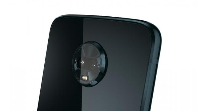 <b>Aplicaţia Moto Camera este actualizată, cu suport Google Lens, zoom cu singur deget şi altele</b>Din partea celor de la Motorola sosește astăzi o actualizare imporantă pentru aplicația Moto Camera, pe lista de noutăți aflându-se funcții precum Zoom-ul cu un singur deget, sau celebra funcție Google Lens ce poate recunoaște obiecete sau 