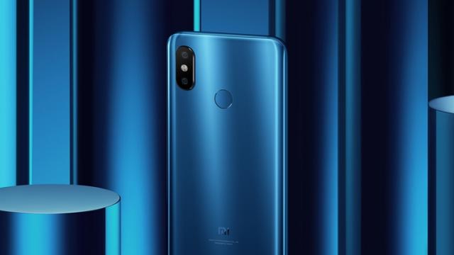 <b>Xiaomi Mi 8 va fi pus în vânzare (oficial) în Europa din august</b>O veste răspândită astăzi în mediul online este și aceea referitoare la faptul că smartphone-ul Xiaomi Mi 8 ar urma să debuteze pe cale oficială în Europa abia în luna august a acestui an. Se explică astfel într-o oarecare măsură și listarea