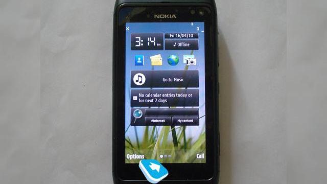 <b>Nokia N8, telefonul cu camera de 12.1 megapixeli este real! Testat de Mobile Review</b>Dupa saptamani bune de speculatii si scapari ale modelelor Nokia N8 (Vasco) si Nokia E7, iata ca primul terminal a ajuns pe mana celor de la Mobile-review.com, care au analizat acest handset cu camera de 12.1 megapixeli. &nbsp; &nbsp; Imaginile pe care le...