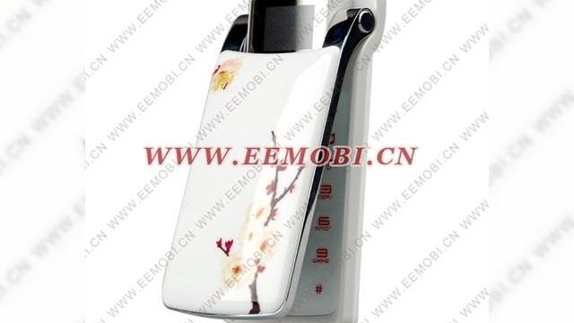 <b>Sansung W959, un telefon din seria "clonat in China", design spectaculos!</b>In cazul in care va intrebati, faptul ca am scris "Sansung" nu este o greseala, ci numele real al acestui terminal... Este vorba evident de o clona din China, care are totusi atuul unui design interesant si unic. Acest telefon cu clapeta ar fi ajuns pe...