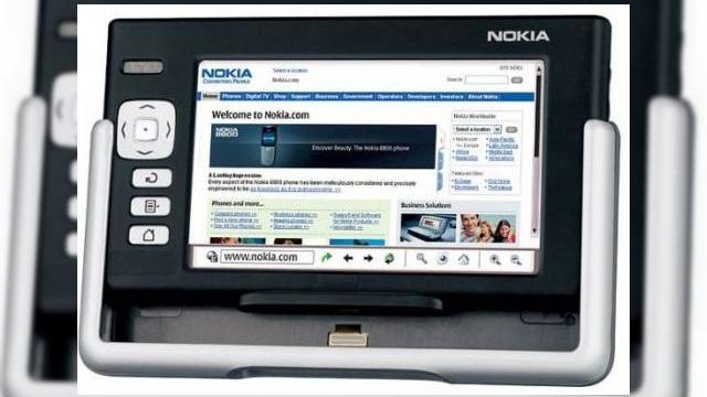 <b>Nokia Z500, tabletul MeeGo scapat pe web?</b>Suntem in asteptarea unui tablet Nokia de ceva vreme, in speranta ca el nu ne va dezamagi dupa cum a facut-o netbookul Booklet 3G al finlandezilor. Iata ca Digitimes afirma prin persoana unui analist specializat pe domeniul mobil ca finlandezii testeaza...