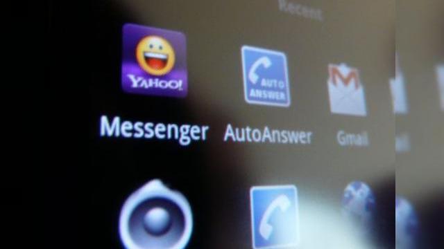 <b>Yahoo lanseaza noi aplicatii Android pentru Mail si Messenger</b>Yahoo tocmai a anuntat o aplicatie de sine statatoare pentru Android, care se va ocupa de serviciile Yahoo Mail si Messenger. Prin intermediul softului, utilizatorii vor primi notificari push atunci cand noi emailuri ajung in inbox si vor putea putea...