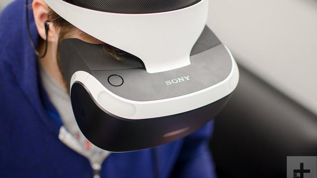 Turul Magazinelor #468: Kit PlayStation VR la reducere, televizor generos la preţ bun şi panouri solare pentru maşină