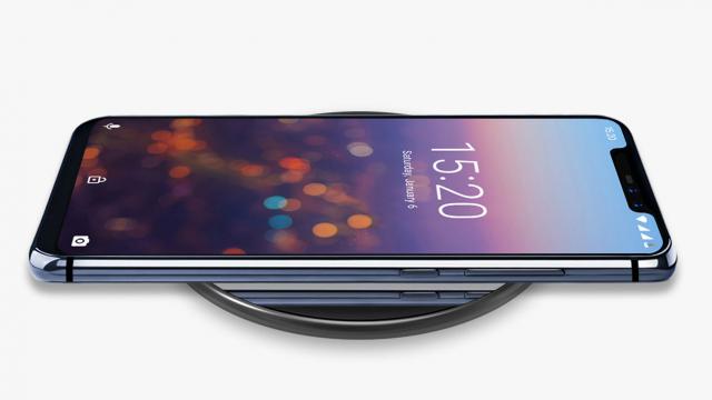 <b>UMIDIGI Z2 Pro devine oficial, cu 128 GB stocare, 4 camere şi preţ de 299 dolari</b>UMIDIGI Z2 Pro a debutat astăzi, drept cel mai nou telefon flagship din China, poziţionat ca o ofertă de buget ce rivalizează cu terminale de profil mai înalt. Se lauda cu 4 camere, 6 GB RAM şi un spate cameleonic în stil Huawei P20 Pro.