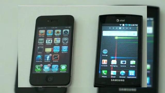 <b>iPhone 4 versus Samsung Galaxy S: duelul display-urilor (Video)</b>Iata ca a venit momentul inca unui duel care include controversatul iPhone 4, dar si unul dintre cele mai bine vandute terminale Samsung, modelul Galaxy S. Acesta din urma vine cu un superb display Super AMOLED, care se confrunta cu celebrul Retina...