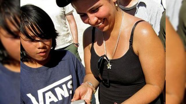 <b>Nexus One calatoreste in spatiu, atasat unei rachete (Video)</b>In ciuda faptului ca Google nu mai vinde acest telefon, Nexus One ramane un terminal popular, mai ales datorita imaginilor recente care il prezinta ruland Android 3.0, dar si unui experiment inedit prezentat in randurile urmatoare. Este vorba despre...