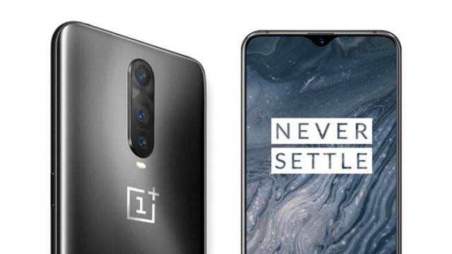 <b>Un site dubios listează flagship-ul OnePlus 6T la precomandă din greșeală</b>Cu toate că până la debutul lui OnePlus 6T mai avem o lună de așteptare, leak-urile asociate acestui terminal s-au înmulțit serios în ultima vreme, ajungând iată în stadiul în care apar și listări la precomandă. O asemenea listare este descoperită