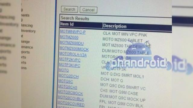 <b>Mai mare decat un Droid: tabletul Motorola MZ600 confirmat neoficial</b>Era de asteptat ca debutului lui Samsung Galaxy Tab sa ii urmeze replici din partea marilor producatori de terminale mobile. Astfel, aflam ca Motorola pregateste un tablet, modelul MZ600, descoperit recent in inventarul electronic al operatorului american...