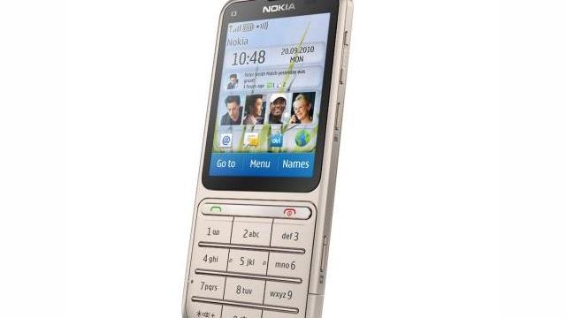 <b>Un clasic cu design modern: Nokia C3 Touch and Type, debutant la Nokia World 2010</b>A doua zi de Nokia World 2010 a mai adus o lansare, dupa ce finlandezii au prezentat marti modelele C6-01, C7 si E7. De aceasta data am facut cunostiinta cu un handset cu specificatii mai modeste, Nokia C3 Touch and Type, care combina designul clasic al...