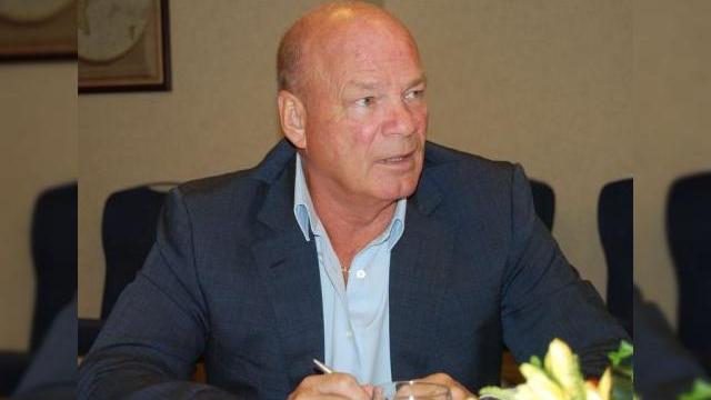 <b>UPC isi relanseaza portofoliul: 60 de combinatii intre serviciile operatorului, la preturi accesibile</b>UPC Romania tocmai a anuntat relansarea intregului sau portofoliu de servicii, care permite acum alegerea unui pachet ideal folosind una dintre cele 60 de combinatii posibile intre telefonia fixa, Internet si televiziune. Primele detalii despre noul...