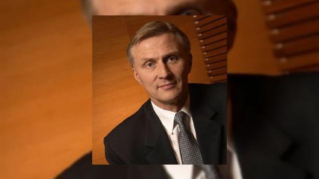 <b>Nokia ataca Android din nou: OS-ul, comparat cu "un pipi cald pentru a tine de frig iarna"</b>Oficialii Nokia nu se joaca cand vine vorba de comparatii dure, astfel ca recent destituitul sef al sectiunii Smartphone a companiei, Anssi Vanjoki a atacat OS-ul Android in termeni destul de duri. Cum s-a ajuns de la o platforma software la "pipi cald"...