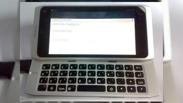 <b>Nokia N9 e real... si aproape perfect, conform unui blogger-vedeta displacut de Nokia</b>Bomba zilei vine din Rusia si face referire la un terminal finlandez. Ei bine, doamnelor si domnilor, Nokia N9 este real! Primul smartphone MeeGo, cel considerat de multi salvatorul Nokia, cel putin pe piata handseturilor high end a fost recent confirmat...