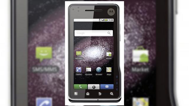 <b>Motorola Milestone XT720, telefonul Android cu camera de 8MP soseste in Romania</b>Motorola a anuntat recent handsetul Milestone XT720, dotat cu Android si o camera 8 de megapixeli, pe care il vom vedea in curand in tara noastra, in oferta magazinelor Domo. Noul Milestone se numara printre cele mai subtiri smartphone-uri Android 2.1,...