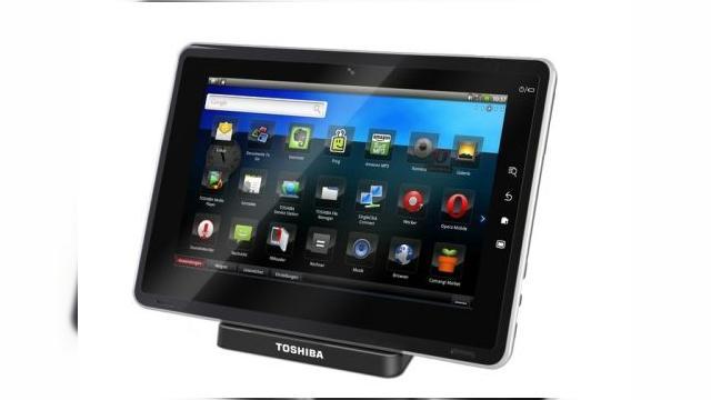<b>Toshiba Folio 100, inca un tablet Android 2.2 in Europa</b>Toshiba a anuntat recent lansarea in Europa a tabletului media Folio 100, un model Android 2.2 bazat pe platforma NVIDIA Tegra 2. Terminalul permite descarcarea aplicatiilor prin intermediul lui Toshiba Market Place si vine cu un display de 10.1 inchi,...