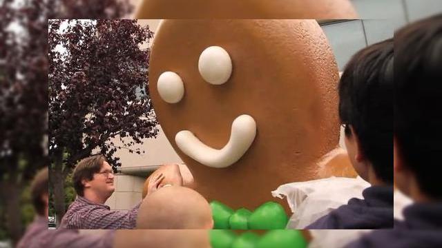 <b>Android 2.3 Gingerbread soseste pe Nexus One in urmatoarele zile!</b>Inca o veste despre Android 2.3 si un model Nexus, de aceasta data prima varianta a lui Google Phone. Se pare ca Gingerbread va sosi pe Nexus One in urmatoarele zile, sub forma unei actualizari de software. Intre timp, Nexus Two ramane un telefon amanat...