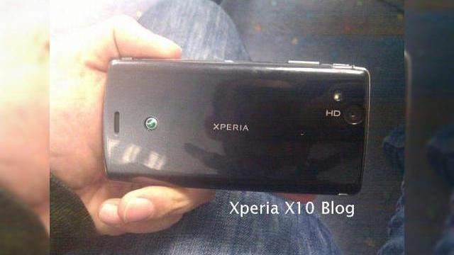 <b>Noul XPERIA: Anzu X12, În noi imagini și cu noi detalii</b>După ce am aflat că Sony Ericsson XPERIA X10 va avea un succesor, sub forma modelului Anzu, iată că descoperim o nouă serie de imagini cu acest terminal, pe care îl puteți admira mai jos. Deocamdată el se afla în faza de prototip și aflăm că...
