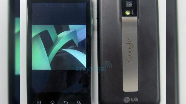 <b>Smartphone monstru de la LG: CPU dual-core Tegra 2, display de 4 inchi, Android 2.3/3.0</b>LG a promis că următoarele modele din seria Optimus de handseturi Android vor fi impresionante și începem să le dăm dreptate. Asta mai ales în contextul prezentării recente a unui viitor terminal LG Optimus, cu specificații impresionante și...