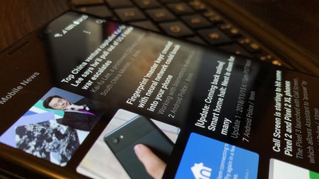 <b>Aplicaţia Feedly de pe Android primeşte o nouă interfaţa; Iată ce e nou in beta</b>De când a fost casat Google Reader am căutat şi am căutat alternative de RSS readere pentru a ne face munca mai uşoară, în selecţia ştirilor zilnice. Ne-am oprit asupra lui Feedly şi nu l-am mai schimbat de atunci. Azi aflăm că aplicaţia Feedly de pe Andr