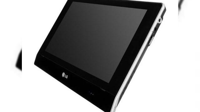 <b>Tabletă Windows 7 de la LG: E-Note H1000B costă 847 de dolari, doar În Corea deocamdată</b>LG tocmai a prezentat oficial o nouă tabletă, bazată pe Windows 7 și platforma Atom de la Intel. Terminalul poartă numele de LG E-Note H1000B și este disponibil doar în Corea deocamdată, la prețul de 847 de dolari. &nbsp; Operatorul local KT...