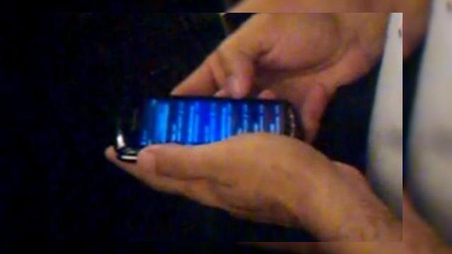 <b>PlayStation Phone filmat În Grecia, cunoscut drept Zeus? (Video)</b>Nu e nume de cod mai potrivit pentru un smartphone high end descoperit în Grecia decât Zeus! Vorbim evident despre ceea ce ar putea deveni telefonul anului, PlayStation Phone, un terminal așteptat încă de când PSP a fost lansat în prima sa...