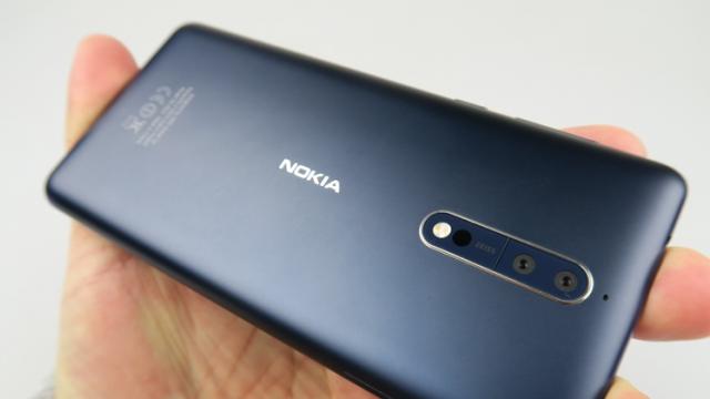 <b>Utilizatorii de terminale Nokia 8 pot testa acum Android 9.0 Pie în versiunea Beta</b>Această zi de 11 decembrie vine și cu o veste bună pentru posesorii de terminale Nokia 8, aceea că device-ul lor tocmai ce a primit Android 9.0 Pie în versiunea beta. Cei interesați pot testa acest release și oferi feedback pentru bug-urile