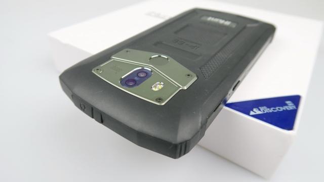 <b>iHunt S60 Discovery‎ Unboxing: telefon robust, cu baterie generoasă, un vibe militar (Video)</b>Un telefon tare interesant ce a sosit din partea iHunt.ro pe masa de teste Mobilissimo în ultimele zile este și iHunt S60 Discovery, telefon robust cu look militar care aduce la pachet și o baterie generoasă. Îl scoatem astăzi din cutie pentru 