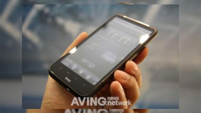 <b>HTC Desire HD primește Android 2.3 Gingerbread la Începutul lui 2011</b>HTC tocmai a anunțat că va oferi o actualizare de software pentru terminalul Desire HD, care va fi adus la versiunea Android 2.3 aka Gingerbread. Mai multe despre acest telefon aflați din recenzia noastră de aici, iar între timp vă reamintim că...