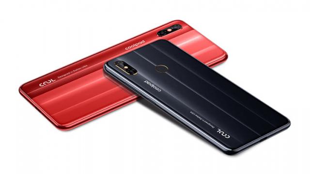 <b>Telefon sub 150 de dolari: Coolpad Cool Play 8 are ecran de 6.2 inch cu breton, cameră duală</b>Coolpad, o companie care la un moment dat însemna ceva pe piaţa tabletelor a anunţat în această săptămână un nou smartphone cu diagonală generoasă, de 6.2 inch. Se numeşte Coolpad Cool Play 8 şi poate fi admirat mai jos