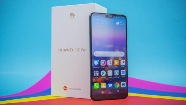 <b>Mini Turul Magazinelor #56: Pat franţuzesc la preţ bun, Huawei P20 Pro la reducere, laptop gaming sub 3000 de lei</b>Am ajuns la episodul 56 din Mini Turul Magazinelor, iar de această dată avem o combinaţie eclectică pentru voi, care include un laptop de gaming, un telefon Huawei P20 Pro la reducere şi un laptop de gaming la preţ excelent. Completăm acestea
