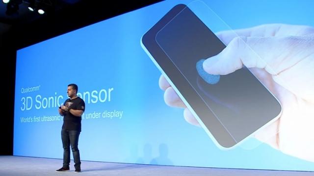 <b>Zvon: Cititorul de amprente din ecranul lui Galaxy S10 nu va funcţiona cu protecţie aplicată pe display</b>Invazia de zvonuri şi scăpări despre Samsung Galaxy S10 ne face să suflăm şi în iaurt dacă o informaţie ni se pare nu prea credibilă. Astfel, azi aflăm sub formă de zvon faptul că Galaxy S10 va avea ceva probleme cu cititorul de amprente