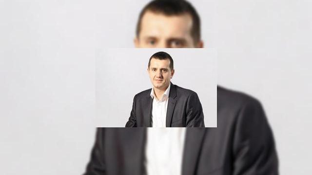 <b>Tableta made În România și branduită E-Boda? Mai curând decât ați credea!</b>De la Ziarul Financiar aflăm că va exista încă o tabletă made în România, în afară de cea Allview sau EvoTab. Este vorba despre un device cu branding E-Boda, compania deținută pe jumătate de către Honorius Prigoană. Alexandru Drăgoiu, șef...