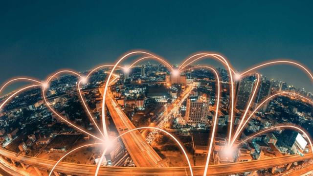 <b>RCS & RDS/Digi dezvăluie rezultatele financiare pe anul 2018: venituri de 1 miliard de euro, profit net scăzut cu 65.5%</b>Aţi auzit probabil în ultima vreme că Digi se pregăteşte să închidă staţiile locale din teritoriu şi e clar faptul că 2018 nu a fost un an excelent pentru grupul Digi Communications. Asta deşi reîncepuse să transmită meciuri din ligile