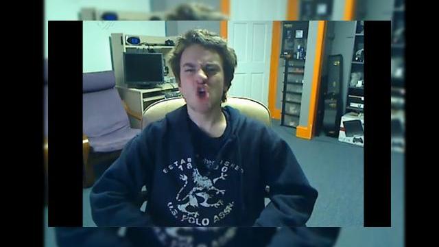 <b>Strâns cu ușa de Sony și Apple, hackerul Geohot trece la muzică rap (Video)</b>Ce metodă mai originală de a reacționa după ce Sony ți-a confiscat computerul decât un videoclip rap împotriva acestei companii? Este vorba evident despre tânărul George Hotz aka Geohot, faimosul hacker care a deblocat iPhone-ul și a reușit...
