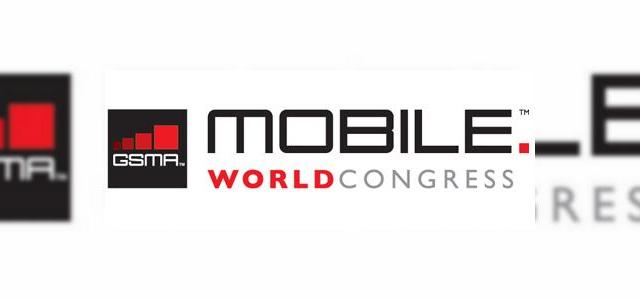 <b>Conferinta Samsung LIVE de la MWC 2011: Galaxy Tab 2 si Galaxy S2, gata de prezentare!</b>Showul incepe chiar acum, odata cu evenimentul Samsung, o conferinta de presa in care vor fi anuntate smartphone-ul Samsung Galaxy S2 si tableta Samsung Galaxy Tab 2 (sau Galaxy Tab 10.1, conform zvonurilor). Conferinta Samsung LIVE de la MWC 2011: Galaxy...