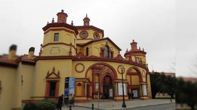 <b>Aventurile unui "Mobilissimo" În ziua 2 a MWC: Conferința HTC, cărămida E90 și viitorul Google</b>Ca prin minune, m-am trezit singur pe la 6 dimineața înainte să sune cele două telefoane pe care le-am setat să sune la 8. știam că intrarea la conferința HTC e sub semnul întrebării, așa că am plecat mai devreme. După ce am ajuns la...