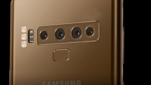 <b>Samsung Galaxy Note 10 va sosi cu 4 camere în spate, conform unor surse apropiate de Samsung</b>Chiar dacă în aceste zile vorbim mai mult despre Galaxy S10 şi Galaxy Fold, e ceva loc în feed-ul nostru de ştiri şi pentru Samsung Galaxy Note 10. El este următorul pas în evoluţia flagship-urilor Samsung şi e aşteptat de abia prin august-septembrie.