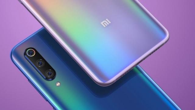 <b>Xiaomi Mi 9 are tot stocul epuizat în doar câteva secunde, după prima vânzare fulger</b>Chinezii au început să adopte tot mai des conceptul de "Flash sale" la lansarea unui telefon care vine cu mult hype. Este şi cazul lui Xiaomi Mi 9, care a debutat în China pe 20 februarie, iar cu câteva ore în urmă a fost parte a unei vânzări fulger.