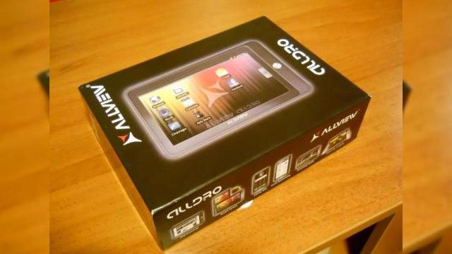 <b>Tableta românească Allview nu se vinde atât de bine ca modelele străine; prea departe de high end?</b>Probabil știați că pe lângă Samsung Galaxy Tab și Apple iPad, avem la dispoziție în România și tableta Allview AllDro, produsă de compania brașoveană Visual Fan. Ei bine, în ciuda prețului sau scăzut, de doar 849 lei, tableta nu a avut...