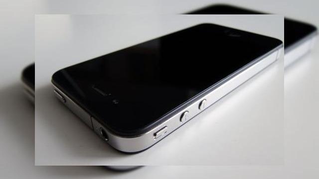 <b>Apple iOS 5 debutează În aprilie, Într-un eveniment oficial; iPhone 5 anunțat mai devreme?</b>Acum că iPad 2 este oficial și așteptăm sosirea sa în magazine, e rândul zvonurilor și speculațiilor despre iPhone 5 să împânzească webul. Ei bine, cu această ocazie aflăm că la începutul lunii aprilie vom asista la un eveniment oficial...